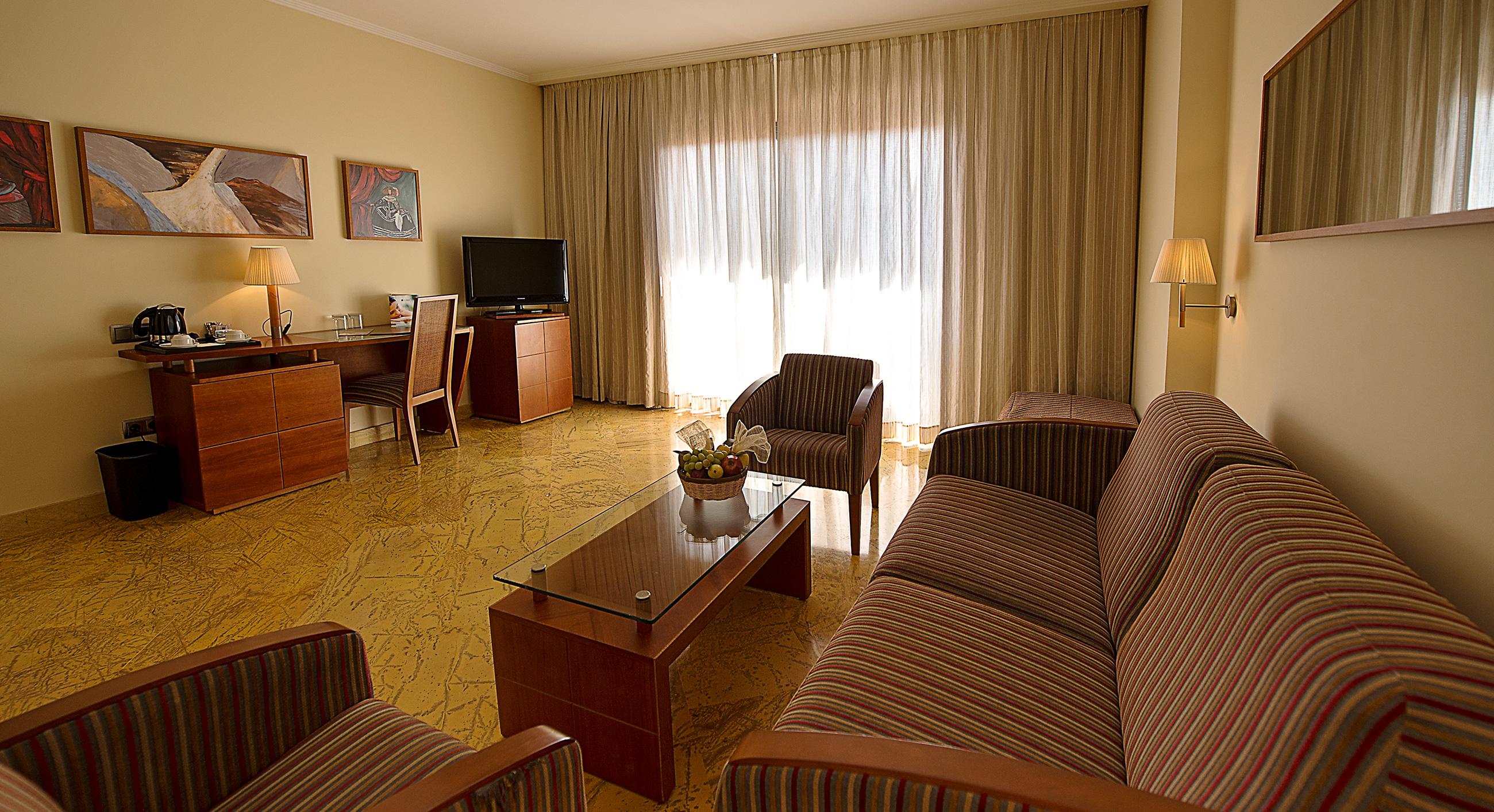 Protur Roquetas Hotel & Spa Roquetas de Mar Ngoại thất bức ảnh