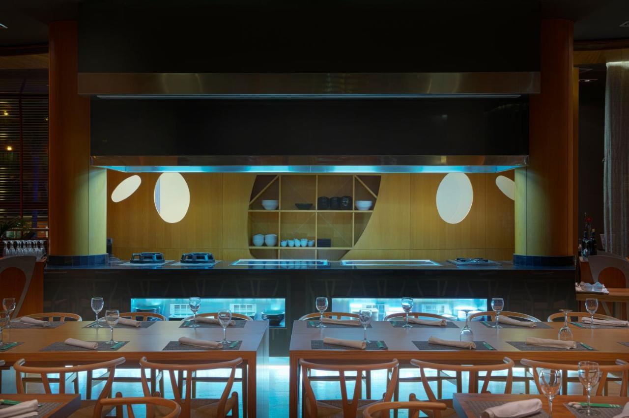 Protur Roquetas Hotel & Spa Roquetas de Mar Ngoại thất bức ảnh
